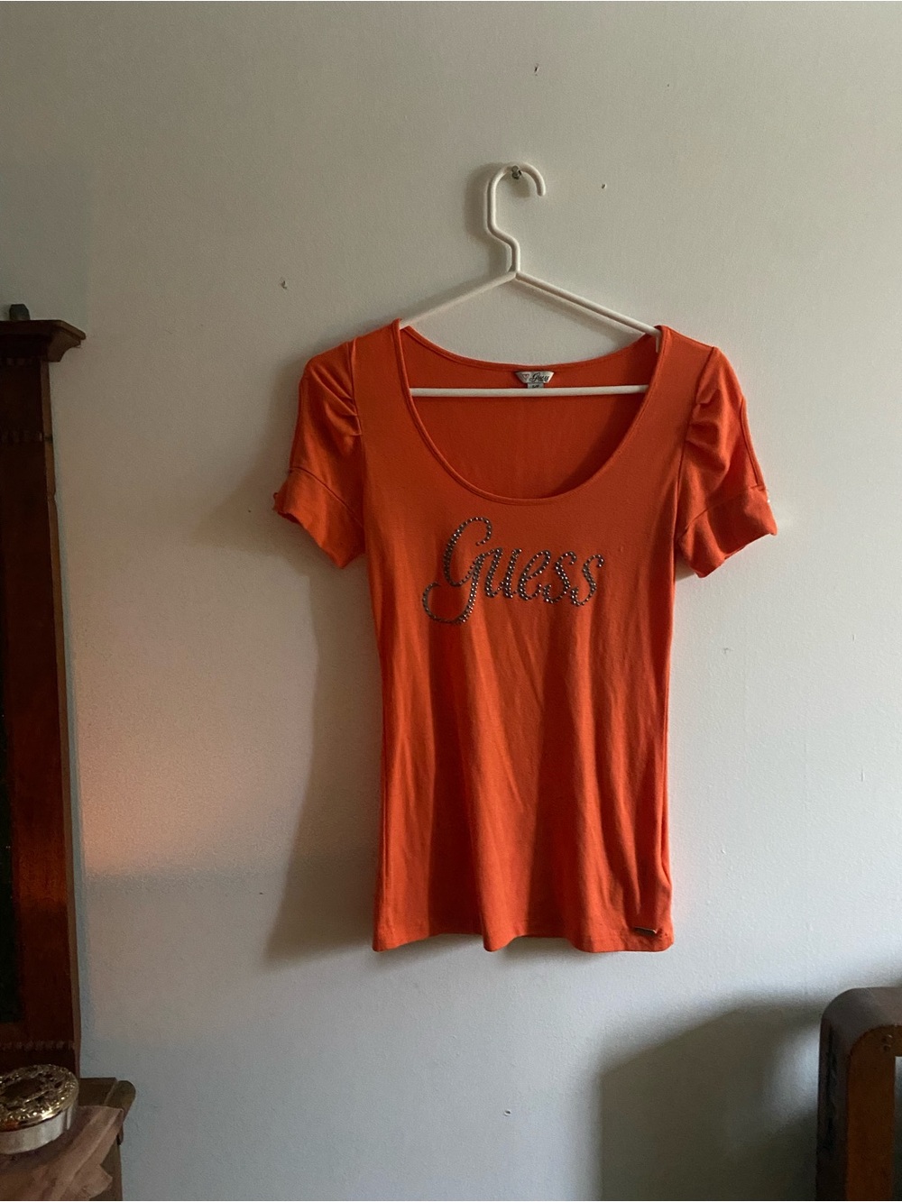 y2k 2000s GUESS Pumpkin 🍂 Soft scoop neck